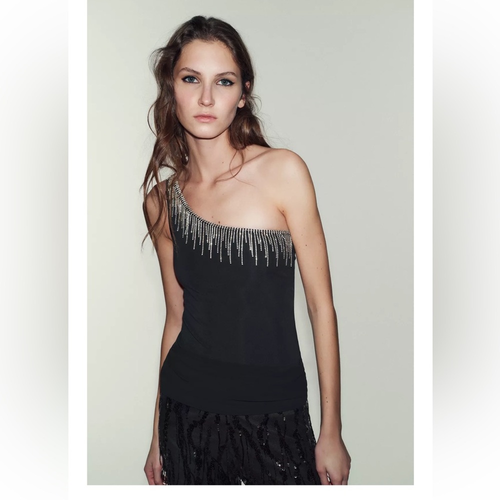 Asymmetric Fringe Bodysuit with sparkle Embellishments - Picture 2 of 11